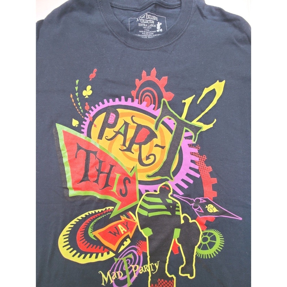 Disney Cast Exclusive Collection Mad Party Graphic Print Mens T-Shirt XL‎ Black